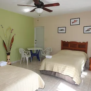  Guest house Palapas De